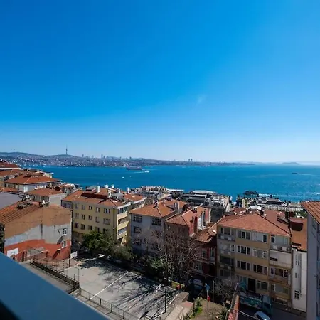 Luxurious With Bosphorus View Apartment